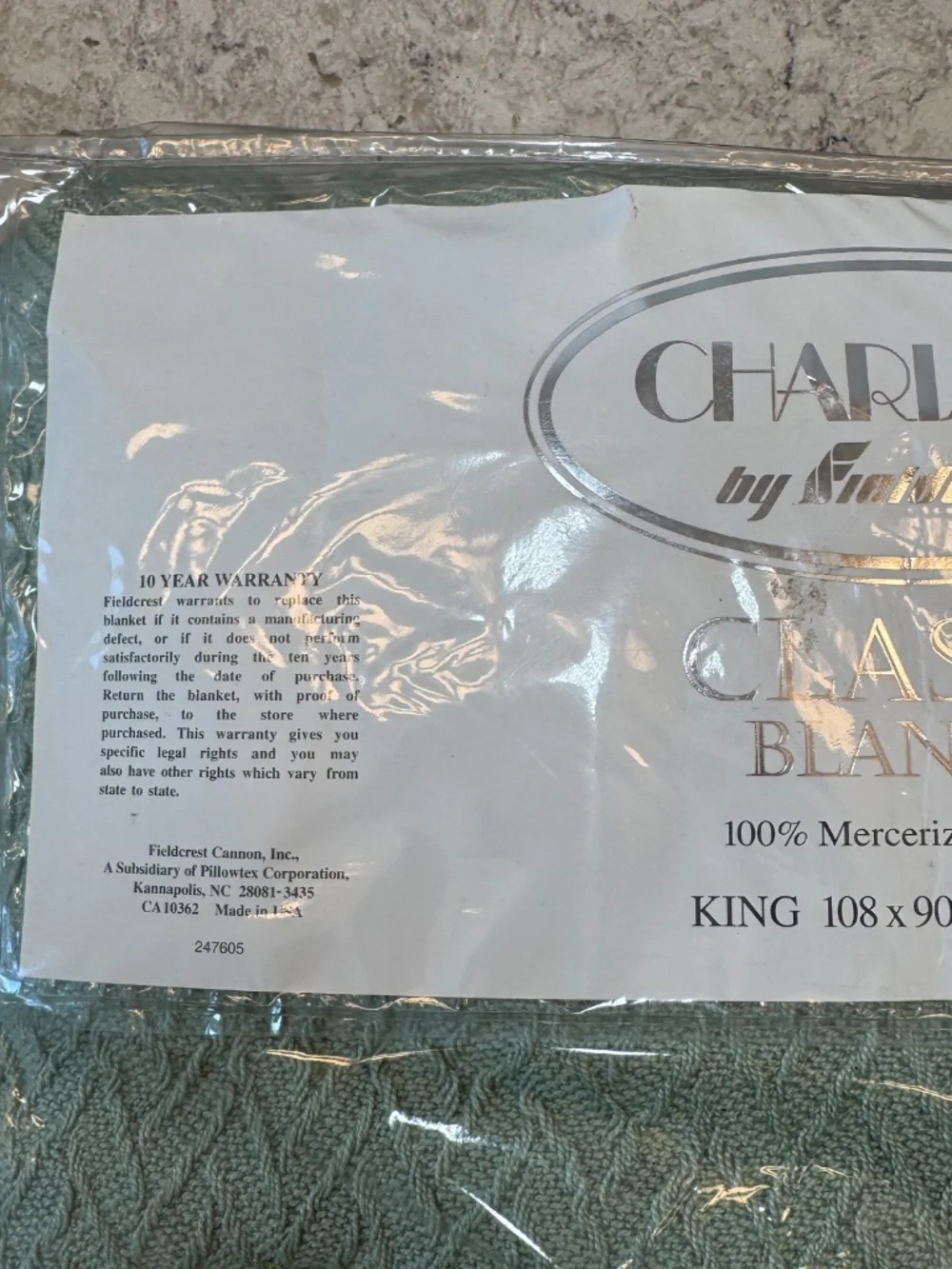 Vintage Charisma by Fieldcrest Classic Blanket size King‎ mint green 100% Cotton